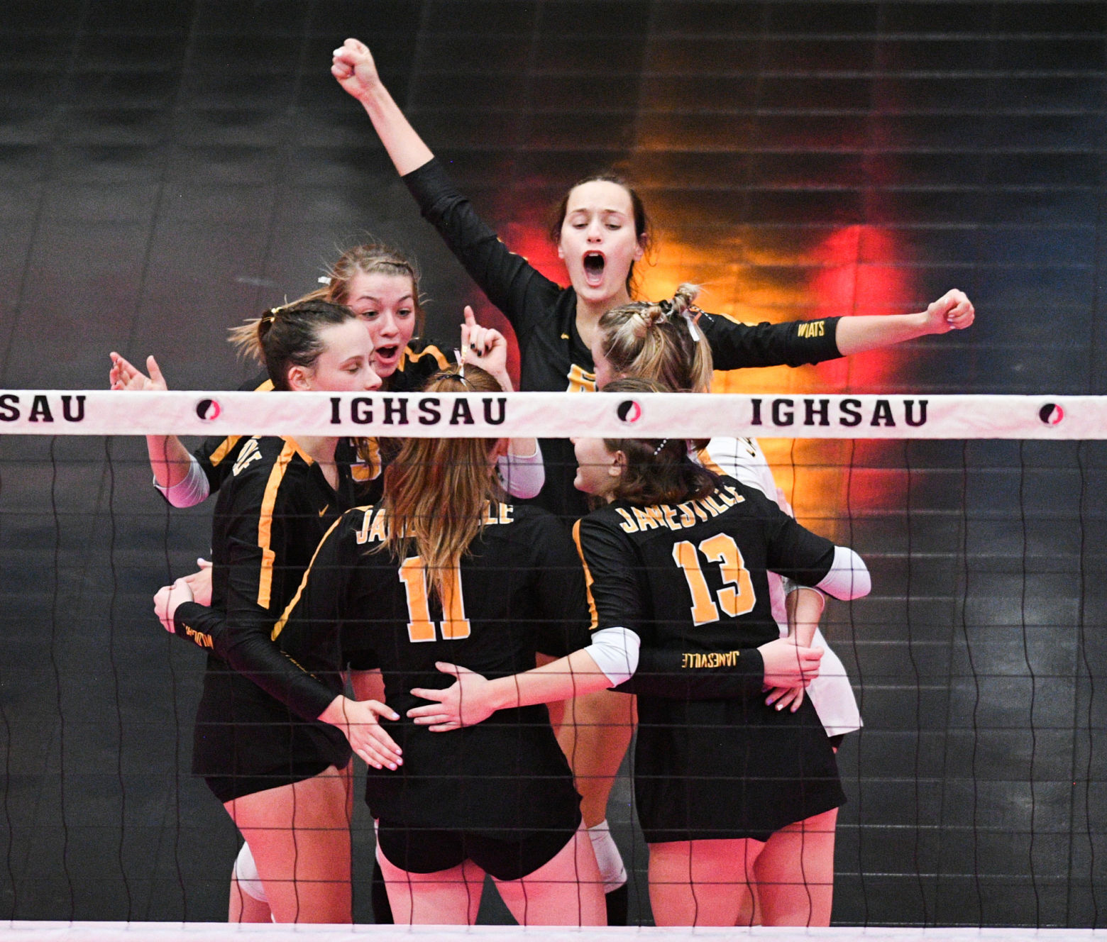 110320-qc-spt-state-volleyball-073